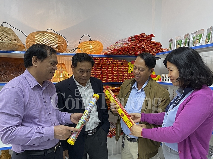 Công nghiệp và thương mại Nghệ An tăng trưởng mạnh cong nghiep va thuong mai nghe an tang truong manh