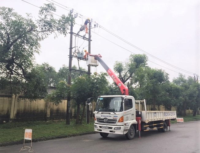 pc thua thien hue khong nghi tet duong lich de dam bao dien thuong xuyen cho khach hang