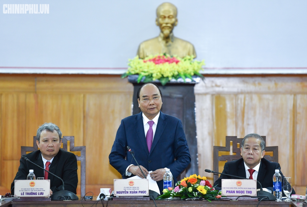 thu tuong lam viec voi thua thien hue va kiem tra cong tac chuan bi tet nguyen dan