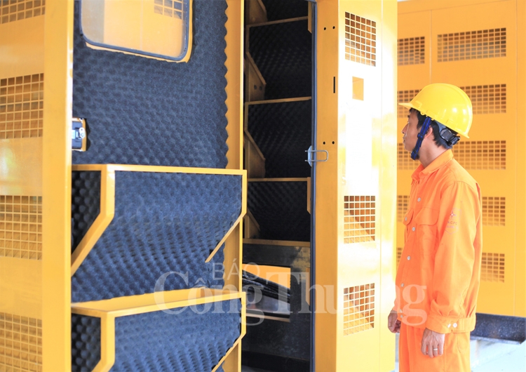 Điện lực Cồn Cỏ: Sẽ cung cấp điện ổn định, an toàn trong dịp Tết Nguyên đán dien luc con co se cung cap dien on dinh an toan trong dip tet nguyen dan