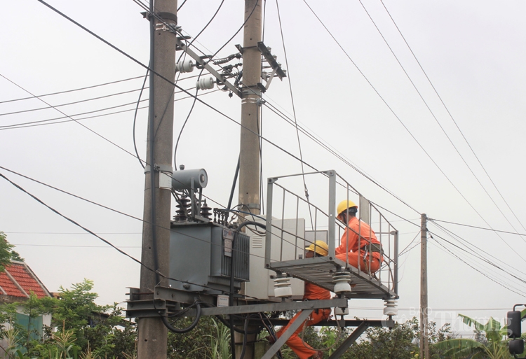 Quảng Bình: Đảm bảo điện cho các bệnh viện, cơ sở y tế phục vụ phòng dịch bệnh Corona quang binh dam bao cap dien cho cac benh vien co so y te phuc vu phong dich benh corona