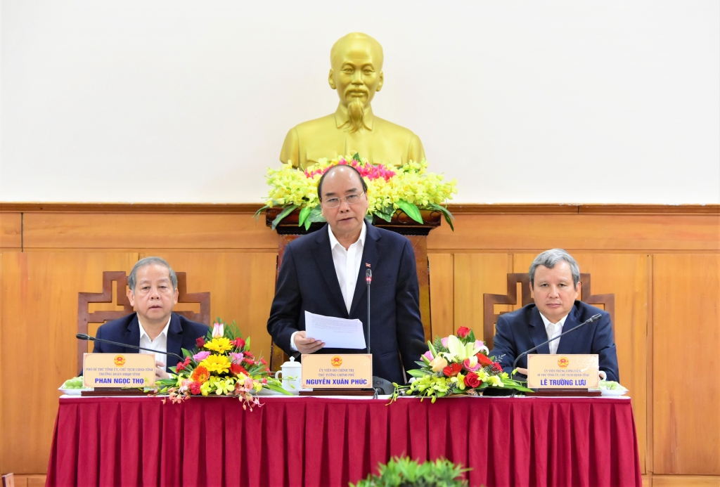 thua thien hue can manh dan de xuat nhung co che mo hinh moi trong qua trinh phat trien