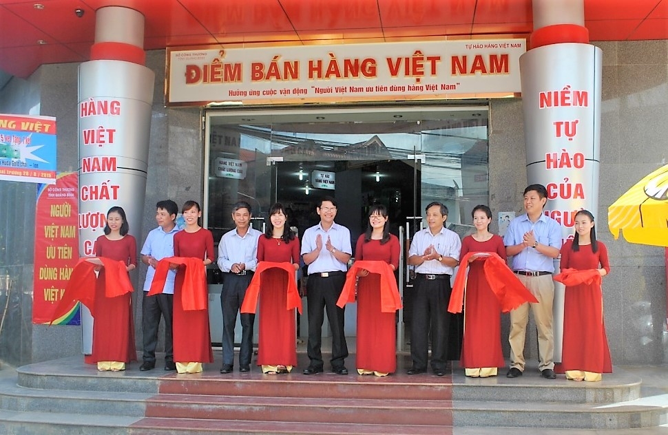 Quảng Bình triển khai Cuộc vận động Người Việt Nam ưu tiên dùng hàng Việt Nam quang binh trien khai cuoc van dong nguoi viet nam uu tien dung hang viet nam