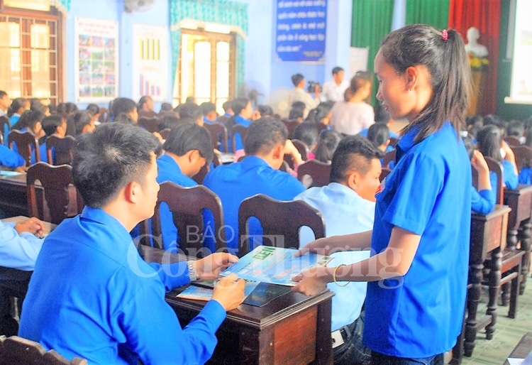 pc thua thien hue van dong khach hang tiet giam phu tai vao gio cao diem