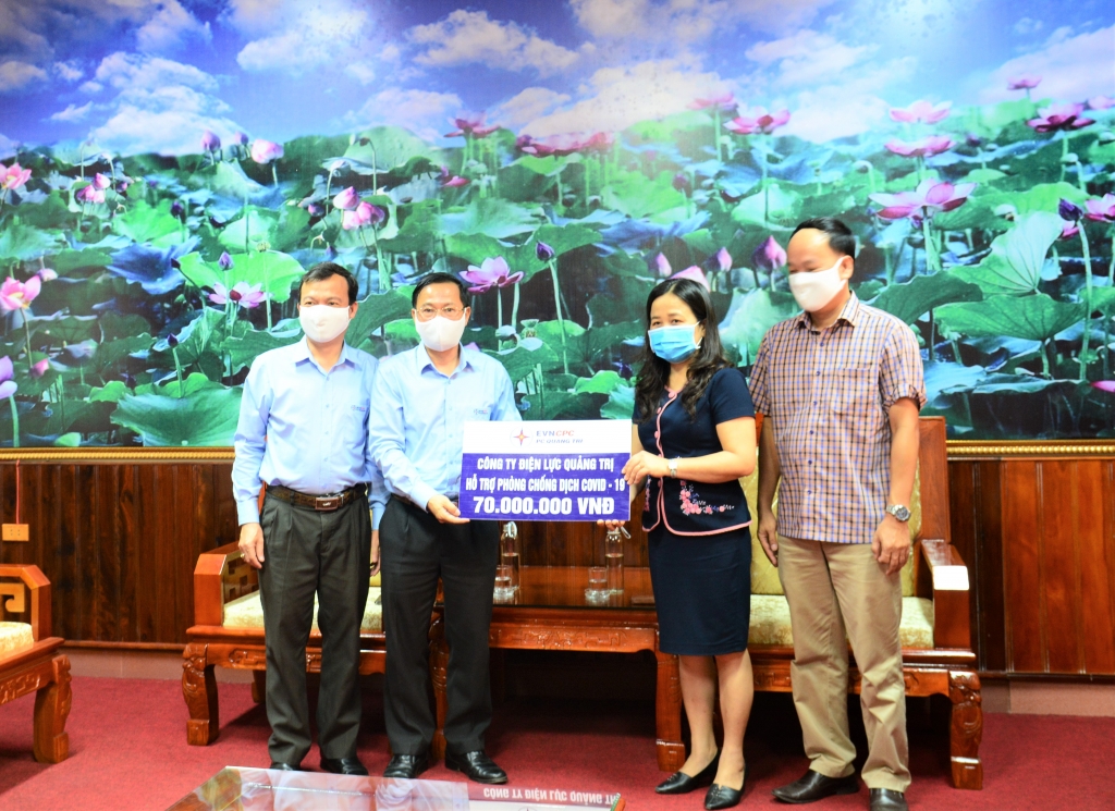 PC Quảng Trị ủng hộ 70 triệu đồng chung tay phòng chống dịch Covid-19 pc quang tri ung ho 70 trieu dong chung tay phong chong dich covid 19