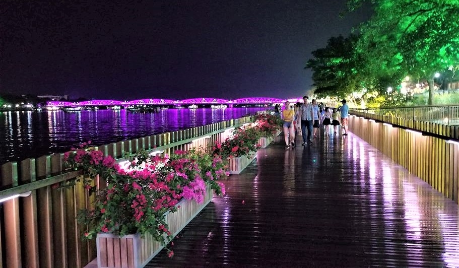 Thừa Thiên Huế hướng đến thành phố Di sản, văn hóa, xanh, thông minh và hiện đại thua thien hue huong den thanh pho di san van hoa xanh thong minh va hien dai