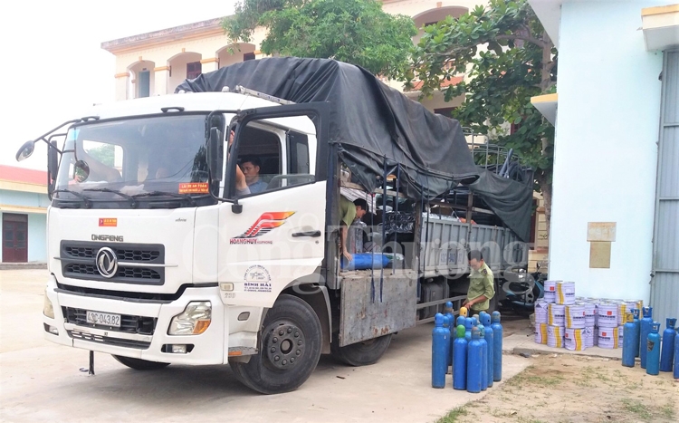 Quảng Bình tạm giữ số hàng hóa bất hợp pháp giá trị hơn 700 triệu đồng quang binh tam giu so hang hoa bat hop phap gia tri hon 700 trieu dong