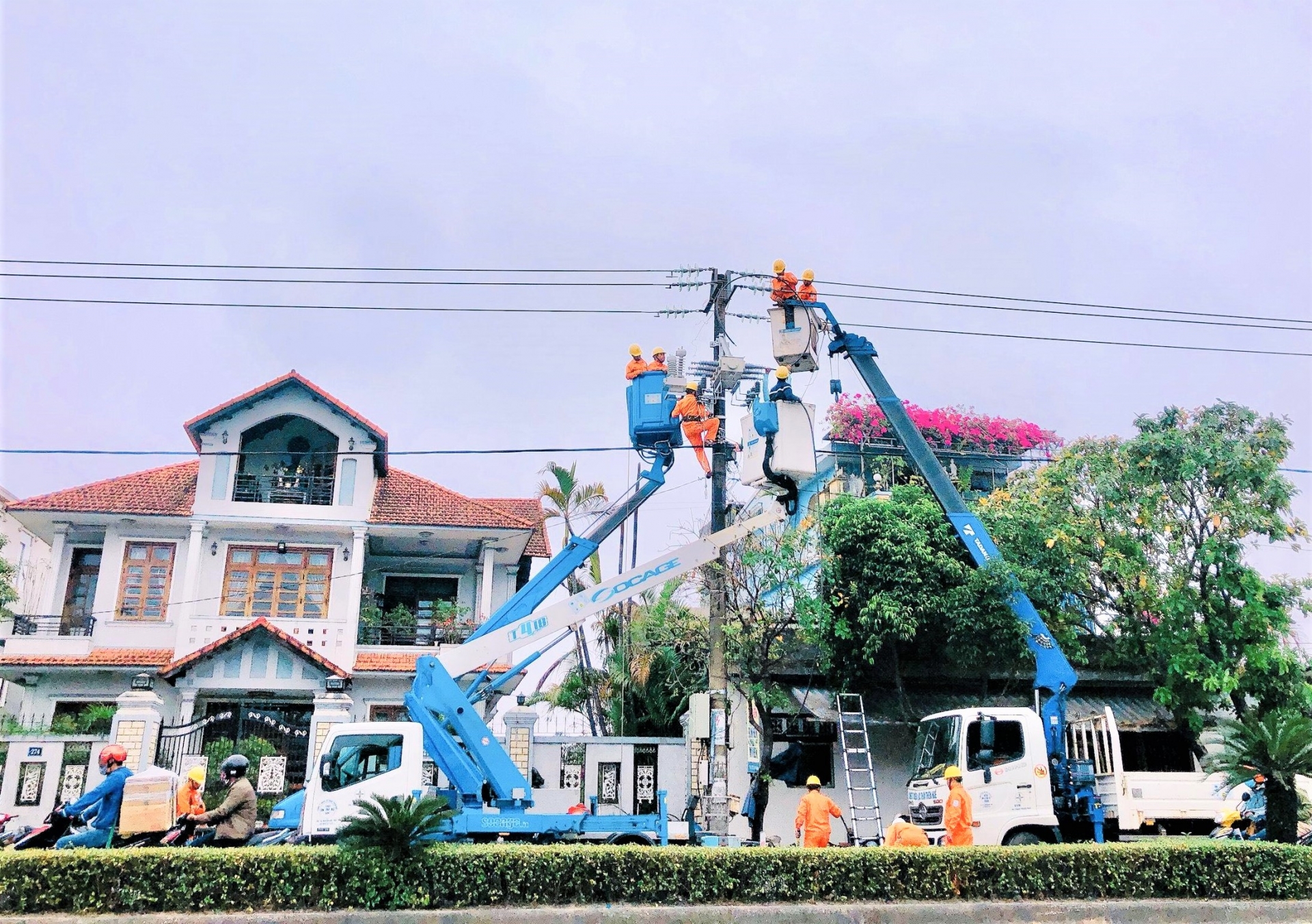 nganh dien thua thien hue cac giai phap dam bao cung cap dien mua nang nong