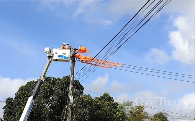 PC Quảng Bình: Thực hiện đồng bộ các giải pháp, sẵn sàng cấp điện mùa nắng nóng pc quang binh thuc hien dong bo cac giai phap san sang cap dien mua nang nong