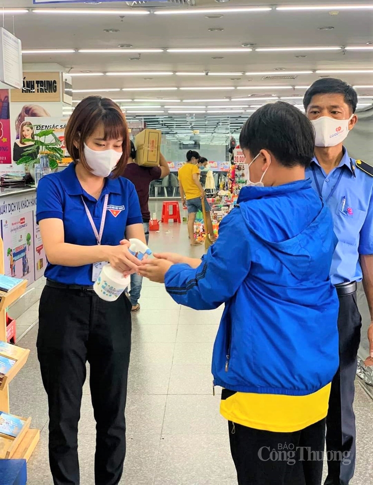 Thừa Thiên Huế: Không lo thiếu hàng, giá cả bình ổn