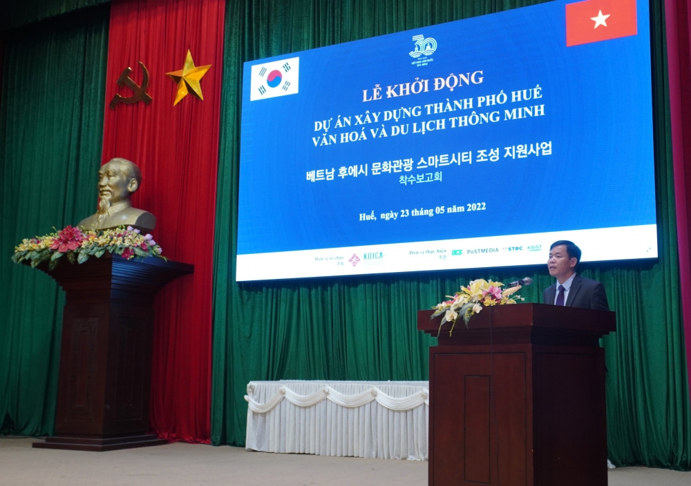 Xây dựng thành phố Huế văn hoá và du lịch thông minh