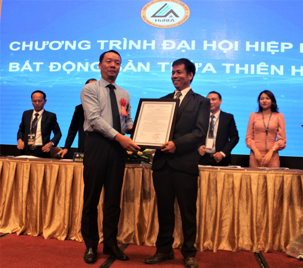 thua thien hue thanh lap hiep hoi bat dong san lan thu nhat