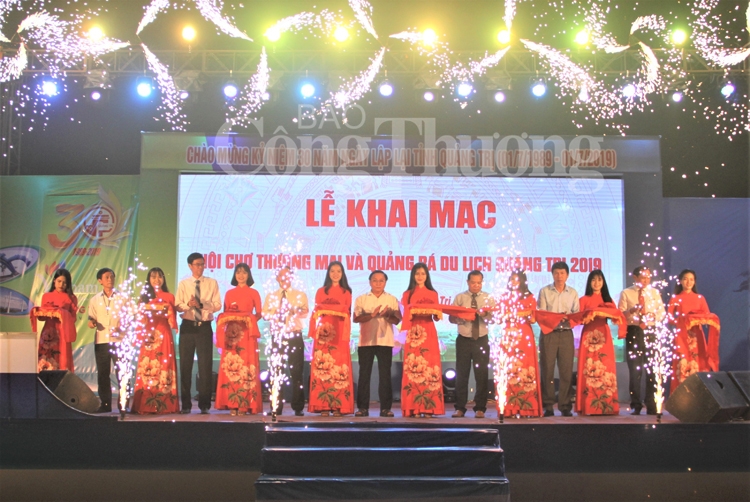 Quảng Trị: 370 gian hàng tại hội chợ thương mại và du lịch năm 2019 quang tri 370 gian hang tai hoi cho thuong mai va du lich nam 2019