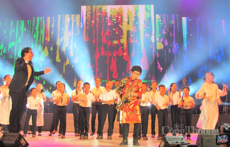 Festival Huế 2020 tiếp tục được tổ chức từ ngày 28/8 - 2/9 festival hue 2020 tiep tuc duoc to chuc tu ngay 288 29