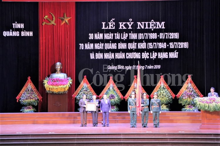 Quảng Bình đưa du lịch làm ngành kinh tế mũi nhọn để phát triển bền vững quang binh dua du lich lam nganh kinh te mui nhon de phat trien ben vung