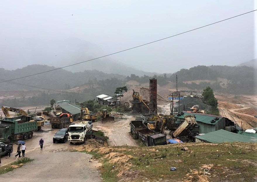 thua thien hue chan chinh tinh trang khai thac khoang san trai phep tai huyen a luoi