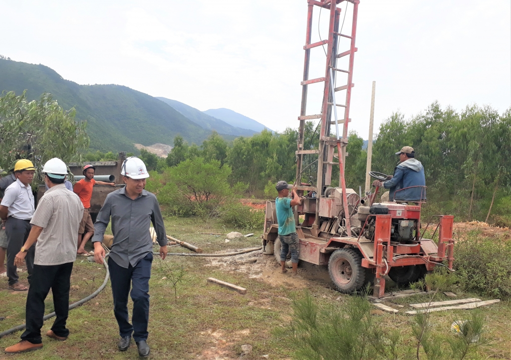 Khẩn trương đền bù tại Trung tâm điện lực Quảng Trạch quang binh tao su dong thuan khan truong den bu tai trung tam dien luc quang trach