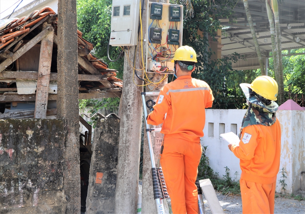 PC Quảng Bình: 6 tháng phát hiện và xử lý hơn 2.700 vụ vi phạm sử dụng điện