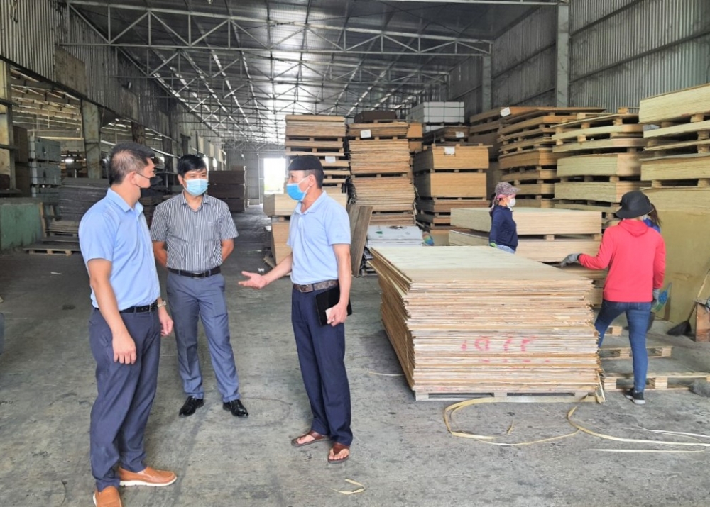 Quảng Bình: Bất chấp dịch bệnh, sản xuất công nghiệp tăng trưởng khá