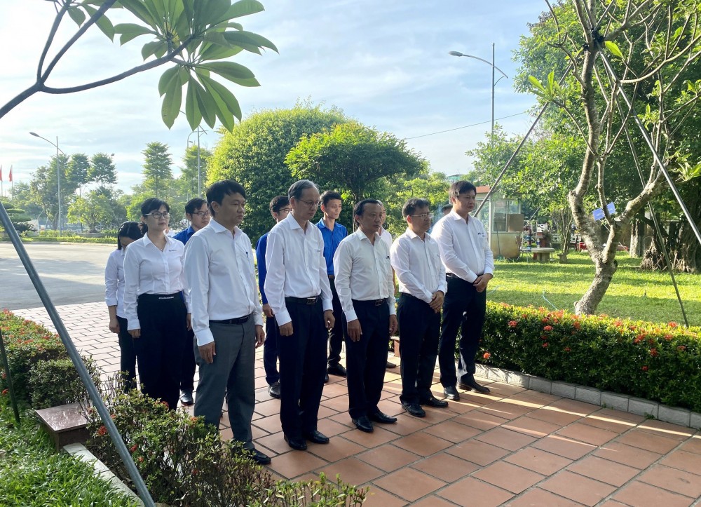 PC Thừa Thiên Huế: Nhiều hoạt động ý nghĩa nhân kỷ niệm 75 năm Ngày Thương binh - Liệt sỹ PC Thừa Thiên Huế: Nhiều hoạt động ý nghĩa nhân kỷ niệm 75 năm Ngày Thương binh   Liệt sỹ