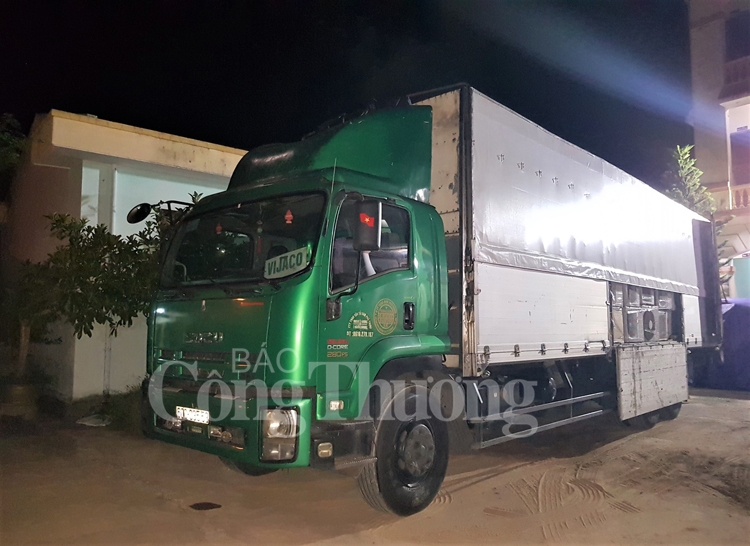 Quảng Bình: Bắt giữ lô hàng nhập lậu, gian lận thương mại giá trị 500 triệu đồng quang binh bat giu lo hang nhap lau gian lan thuong mai gia tri 500 trieu dong