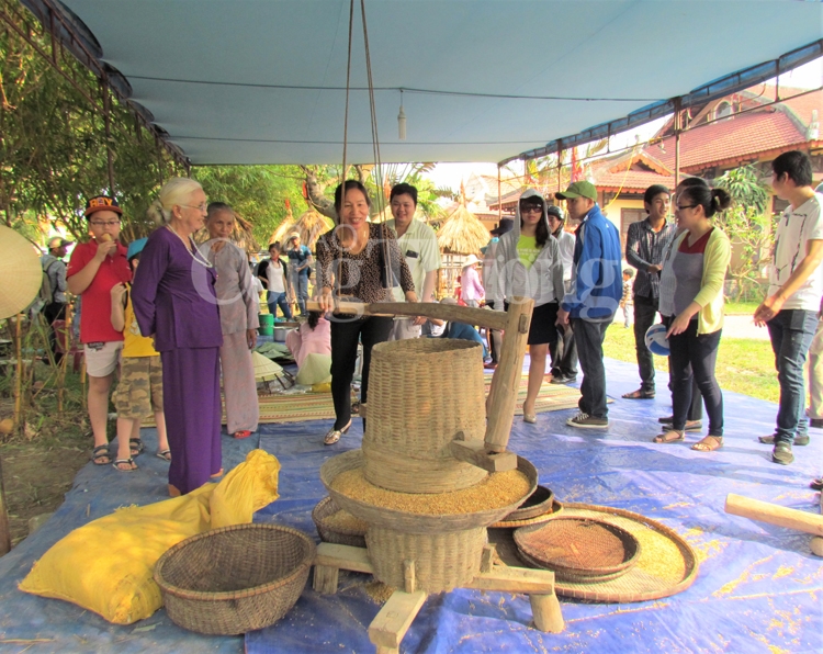 thua thien hue them cho dem phuc vu du lich tai cau ngoi thanh toan