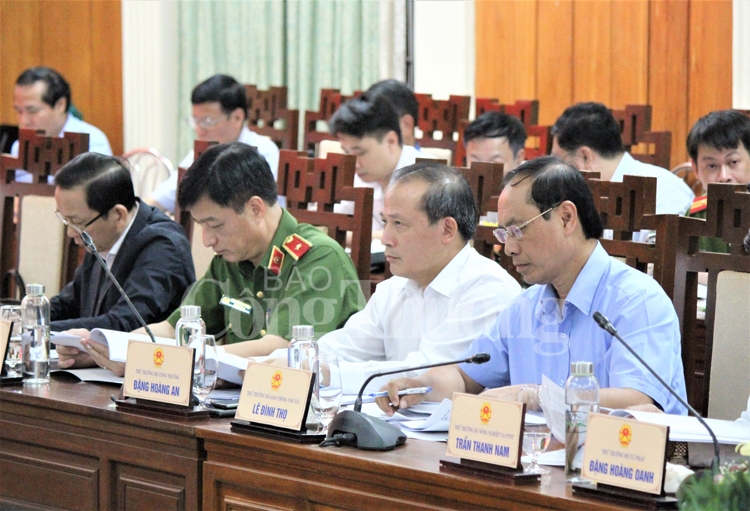 Phó Thủ tướng Thường trực Chính phủ làm việc tại Thừa Thiên Huế pho thu tuong thuong truc chinh phu lam viec tai thua thien hue