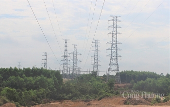 Quảng Trị: Đóng điện mạch 2 đường dây 220kV Đông Hà – Đồng Hới và Đông Hà – Huế