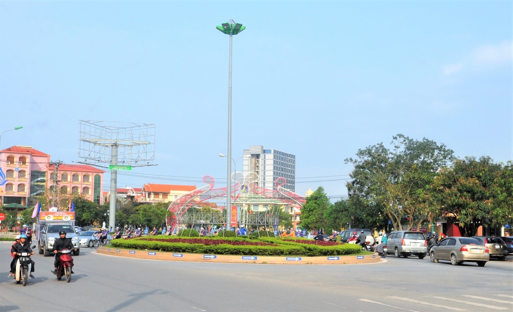 Quảng Bình: Nhiều địa điểm thực hiện Chỉ thị 16, khẩn trương truy vết tại  chợ, cảng cá, trung tâm thương mại