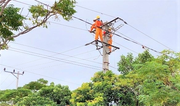 Ngành điện Quảng Bình: Đảm bảo nguồn điện khi thi công đường dây 500kV mạch 3