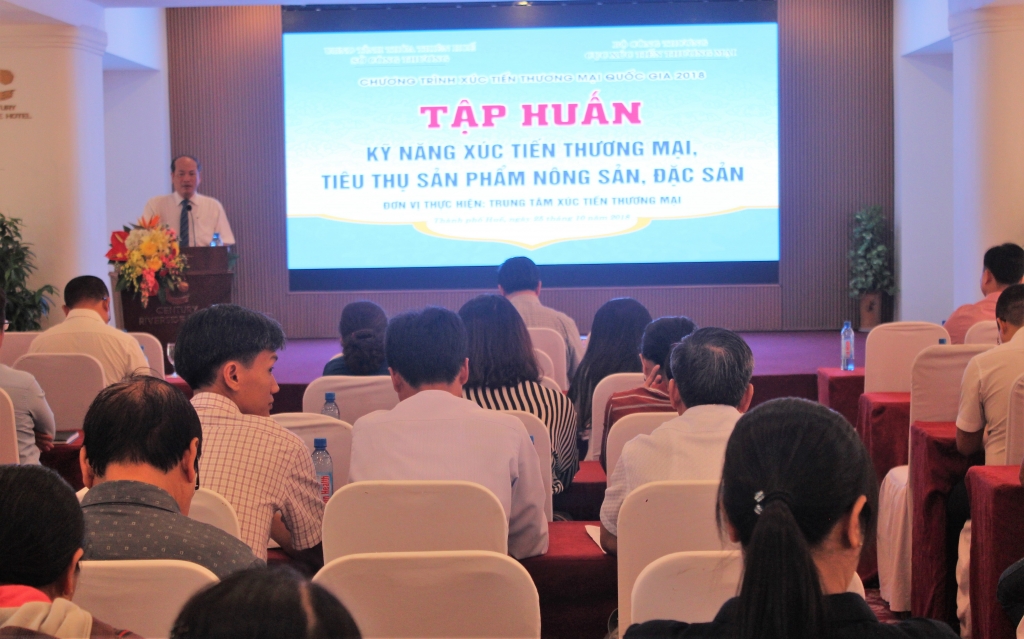 thua thien hue tap huan nang cao ky nang xuc tien thuong mai nong san dac san