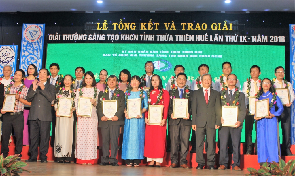 thua thien hue trao 56 giai thuong sang tao khoa hoc cong nghe nam 2018