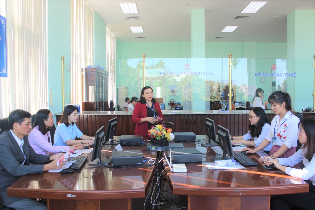 Cục Thuế Thừa Thiên Huế: Đẩy mạnh cải cách thủ tục hành chính, đồng hành cùng doanh nghiệp cuc thue thua thien hue day manh cai cach thu tuc hanh chinh dong hanh cung doanh nghiep