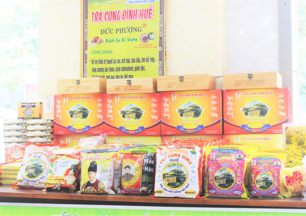 Trà Cung đình Huế - Đức Phượng: Vươn ra "biển lớn" bằng thương hiệu tra cung dinh hue duc phuong khang dinh thuong hieu de vuon ra bien lon