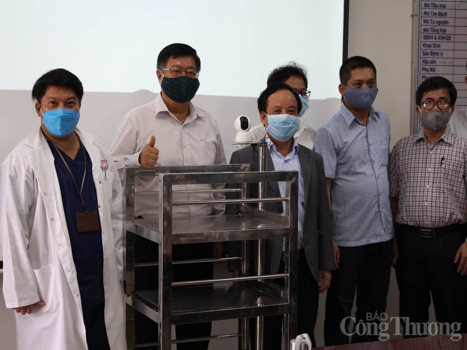 da nang nhieu sang kien ve cong nghe ho tro phong chong dich covid 19