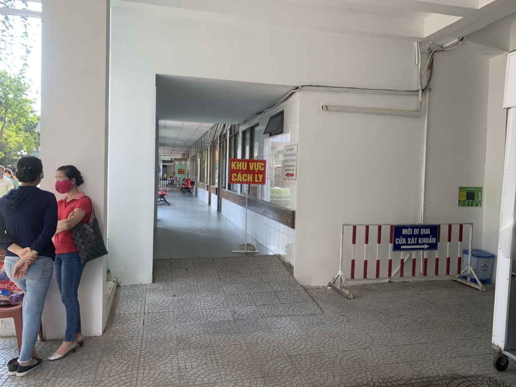 da nang thu phi cach ly doi voi cong dan den tu ha noi va thanh pho ho chi minh