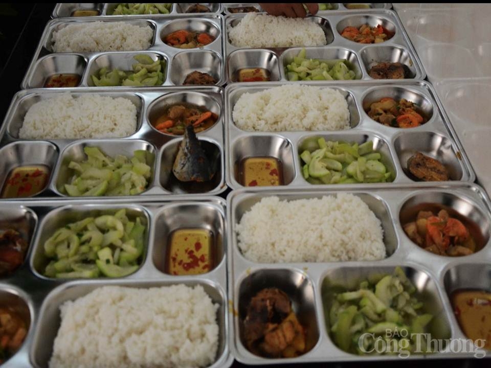 da nang can canh sinh hoat tai khu cach ly covid 19