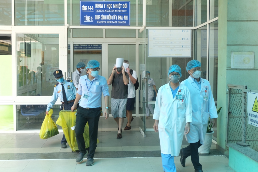 da nang khuyen cao nguoi dan khong tich tru tu y mua thuoc du phong covid 19