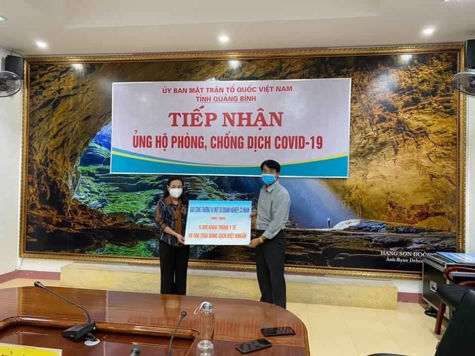 quang binh tiep nhan hang ty dong tien mat va trang thiet bi y te ung ho phong chong covid 19