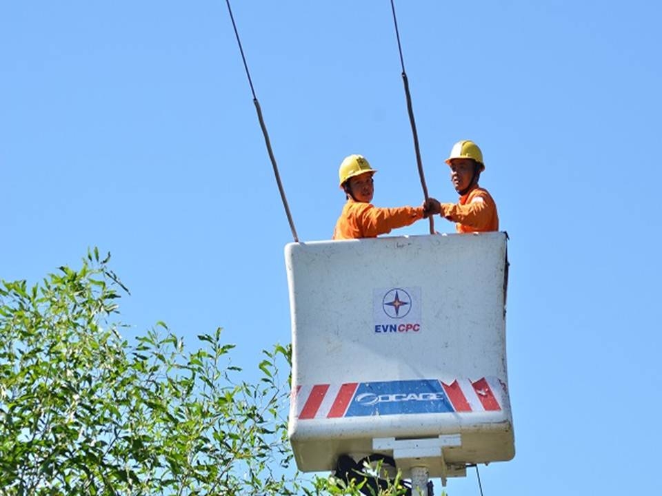 Quảng Ngãi lên phương án cấp điện cho mùa nắng nóng quang ngai len phuong an cap dien cho mua nang nong