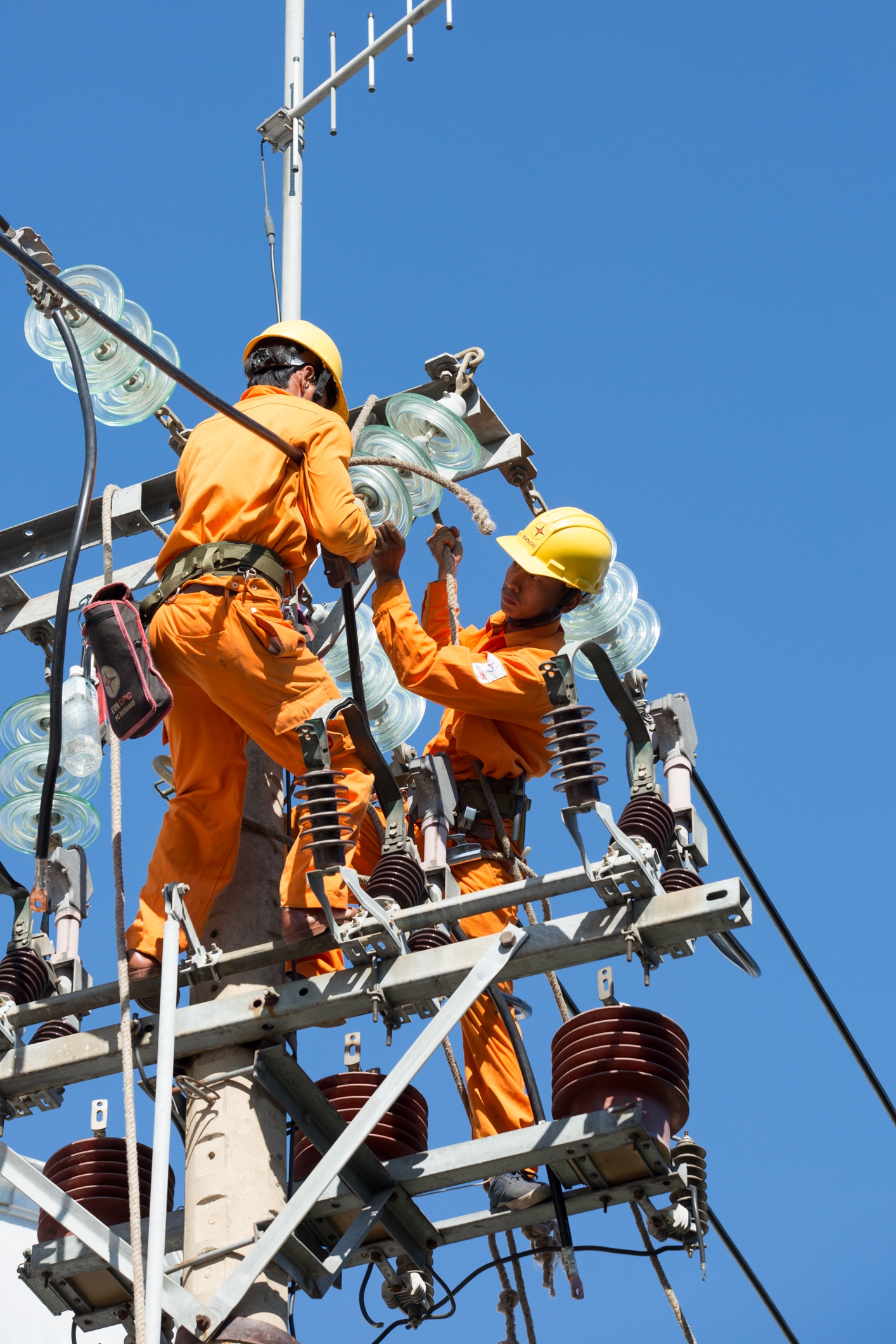 evncpc dam bao cung cap dien cho 13 diem cau truyen hinh ky hop thu 9 quoc hoi khoa xiv tai mien trung tay nguyen