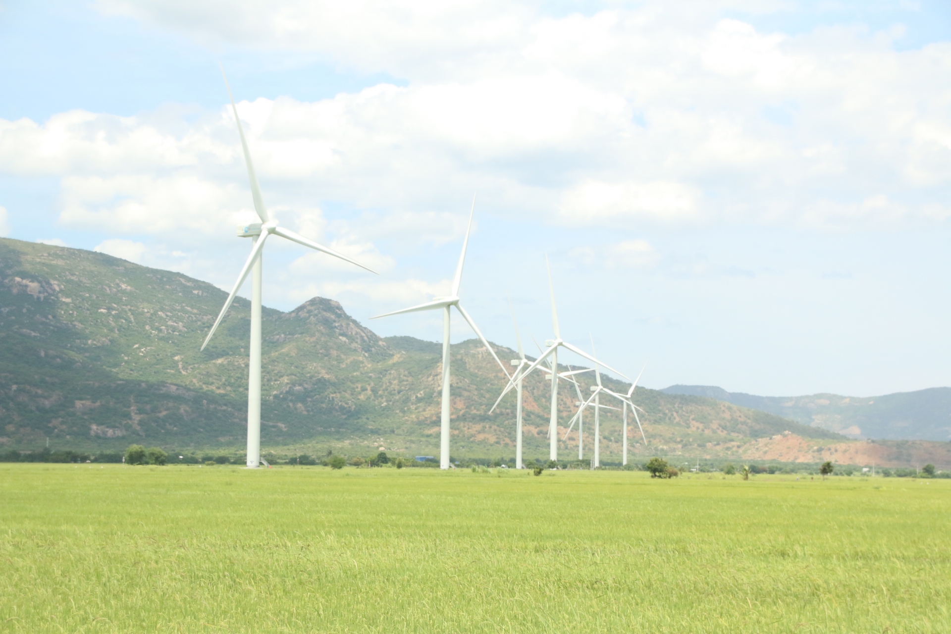 kom tum de xuat bo sung cac du an nang luong tai tao moi
