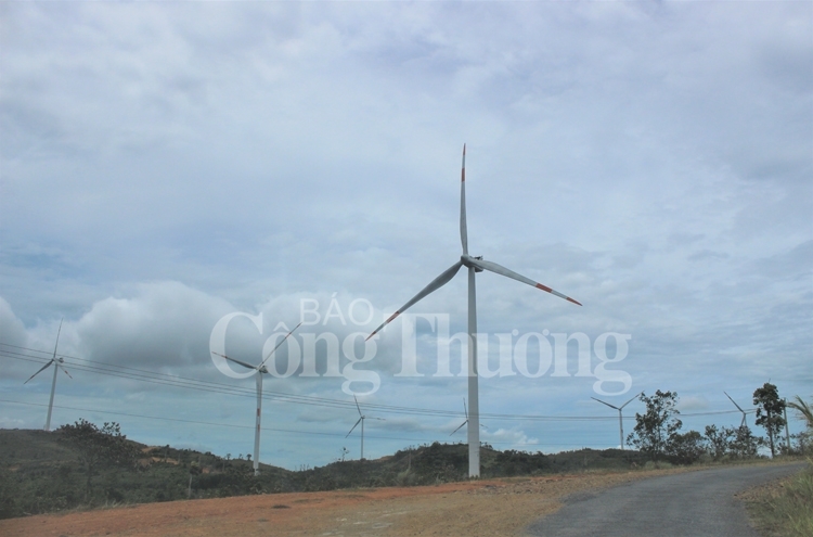 day manh phat trien nang luong tai tao cac tinh mien trung tay nguyen ky 2 thao go nhung vuong mac