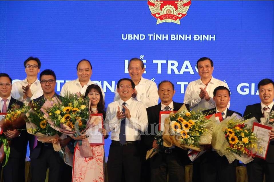 thu tuong nguyen xuan phuc mien trung can tap trung thao go cac diem nghen