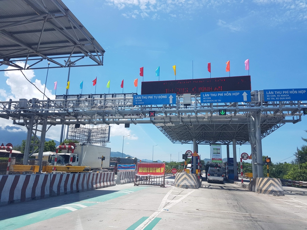 Giảm phí sử dụng hầm đường bộ Hải Vân dieu chinh muc thu phi dich vu su dung ham duong bo hai van tai tram thu phi bac hai van