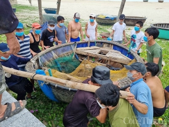 Đà Nẵng: Tạo điều kiện cho người dân di chuyển chống bão