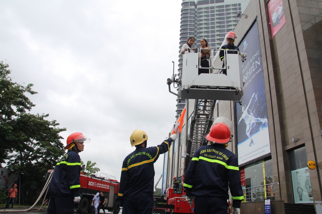 da nang dien tap phong chay chua chay va cuu ho cuu nan quy mo quoc gia