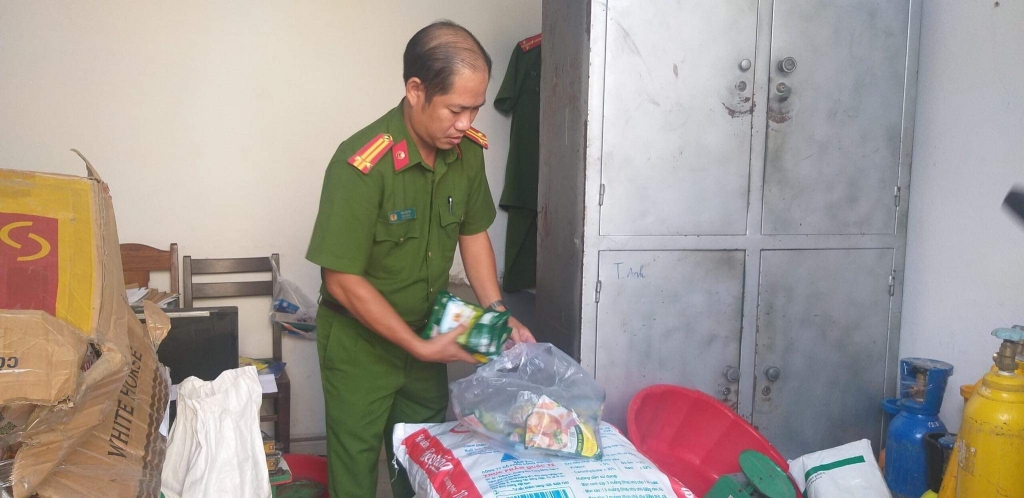 da nang phat hien lo hang hat nem knorr gia chuan bi dua ra thi truong tieu thu