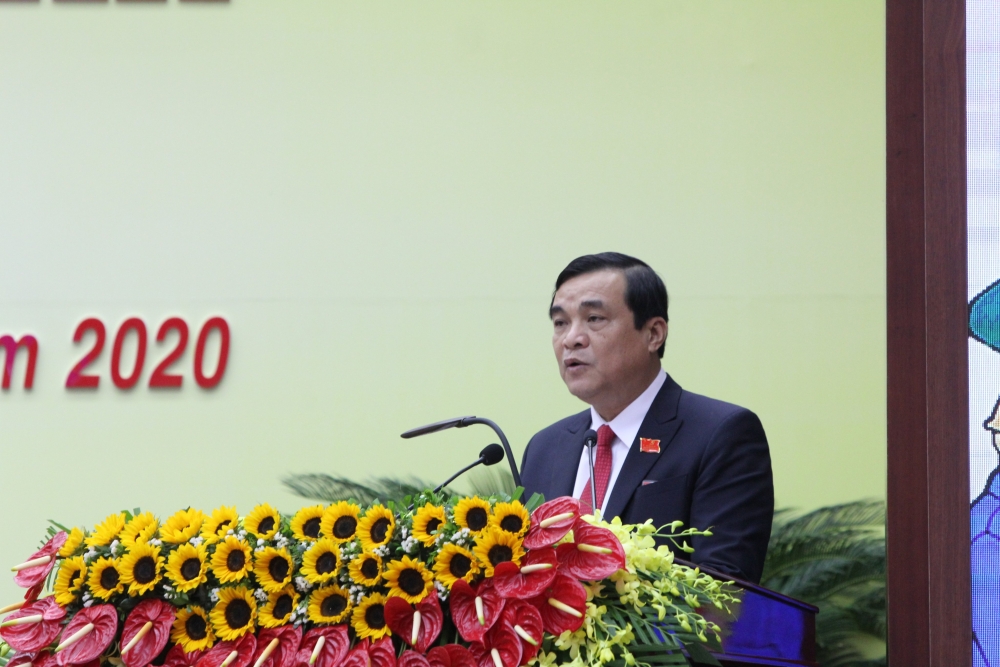 undefined 4004-f3f41a0d5374ad2af465