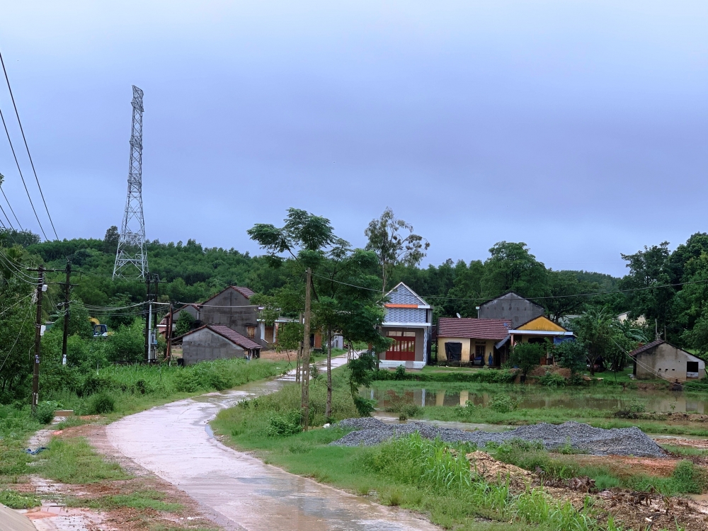 Nỗ lực đưa dự án đường dây 500 kV mạch 3 Dốc Sỏi – Pleiku 2 về đích Nỗ lực đưa dự án đường dây 500 kV mạch 3 Dốc Sỏi – Pleiku 2 về đích